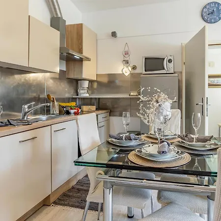 2 Bedroom Stunning In Holiday home *