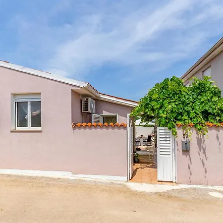 Holiday home 2 Bedroom Stunning In *