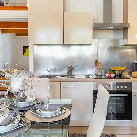 2 Bedroom Stunning In Holiday home *
