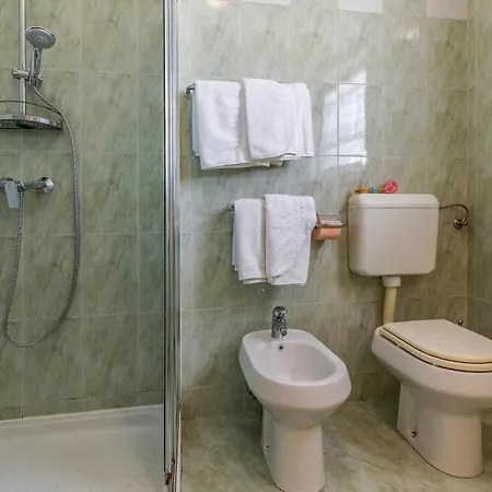 2 Bedroom Stunning In * Sisan
